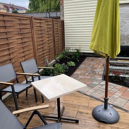 Ferienwohnung Nora Mit Blick Auf Den Ribnitzer See ภายนอก รูปภาพ